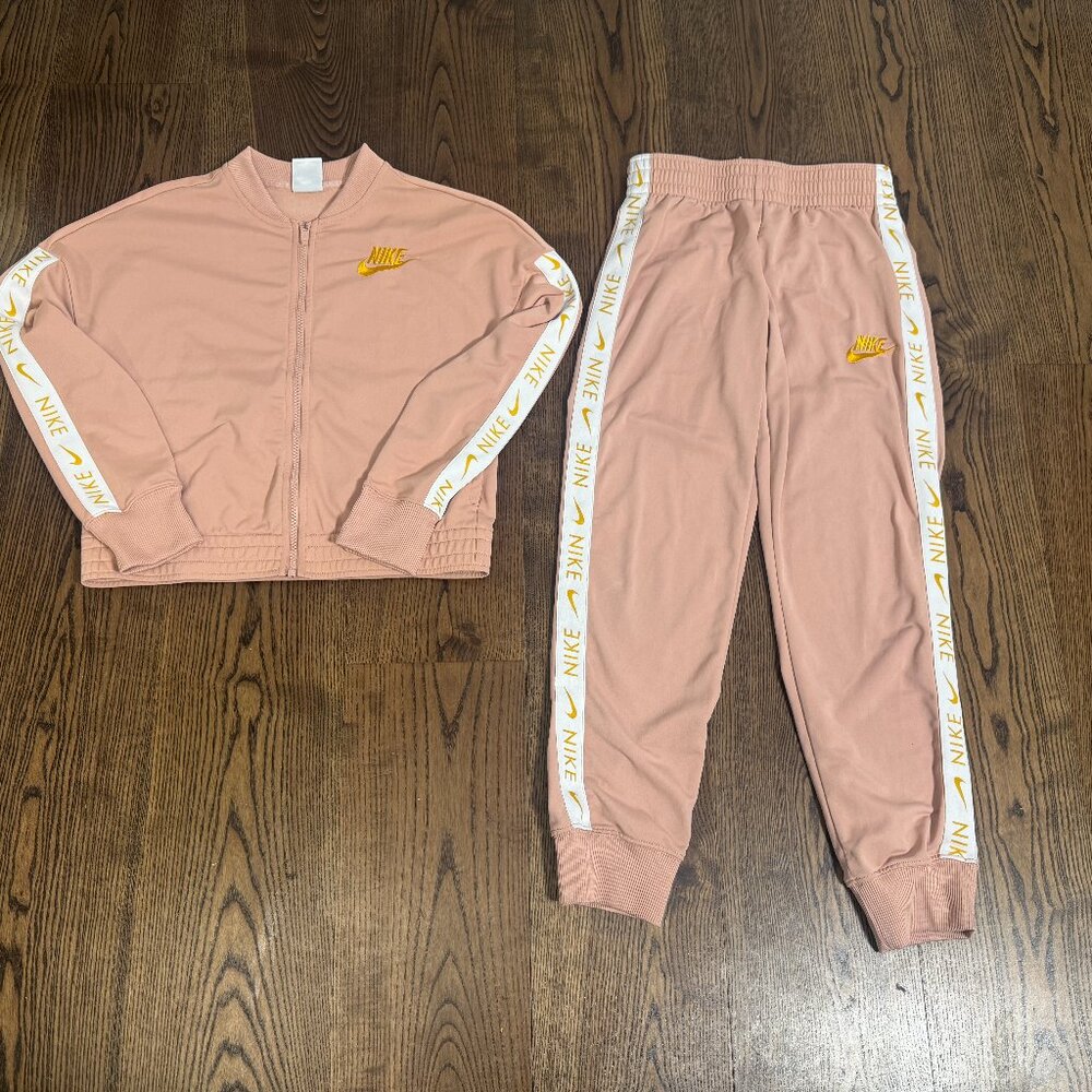 Nike Peach Jogger Set – Zip Jacket & Track Pants with Gold Logo Tape